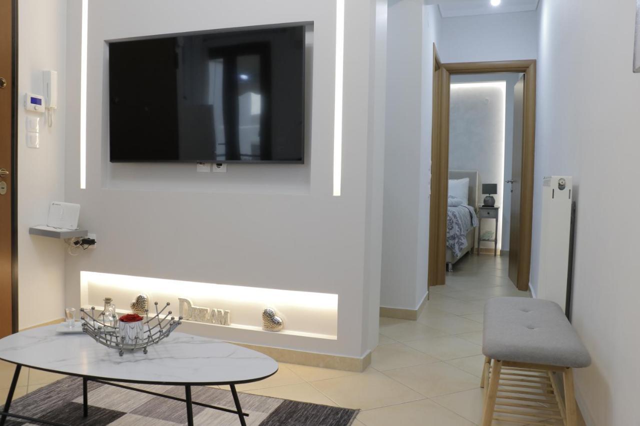 Helen'S Little Castle Free Private Parking Apartment Tesalonika Bagian luar foto